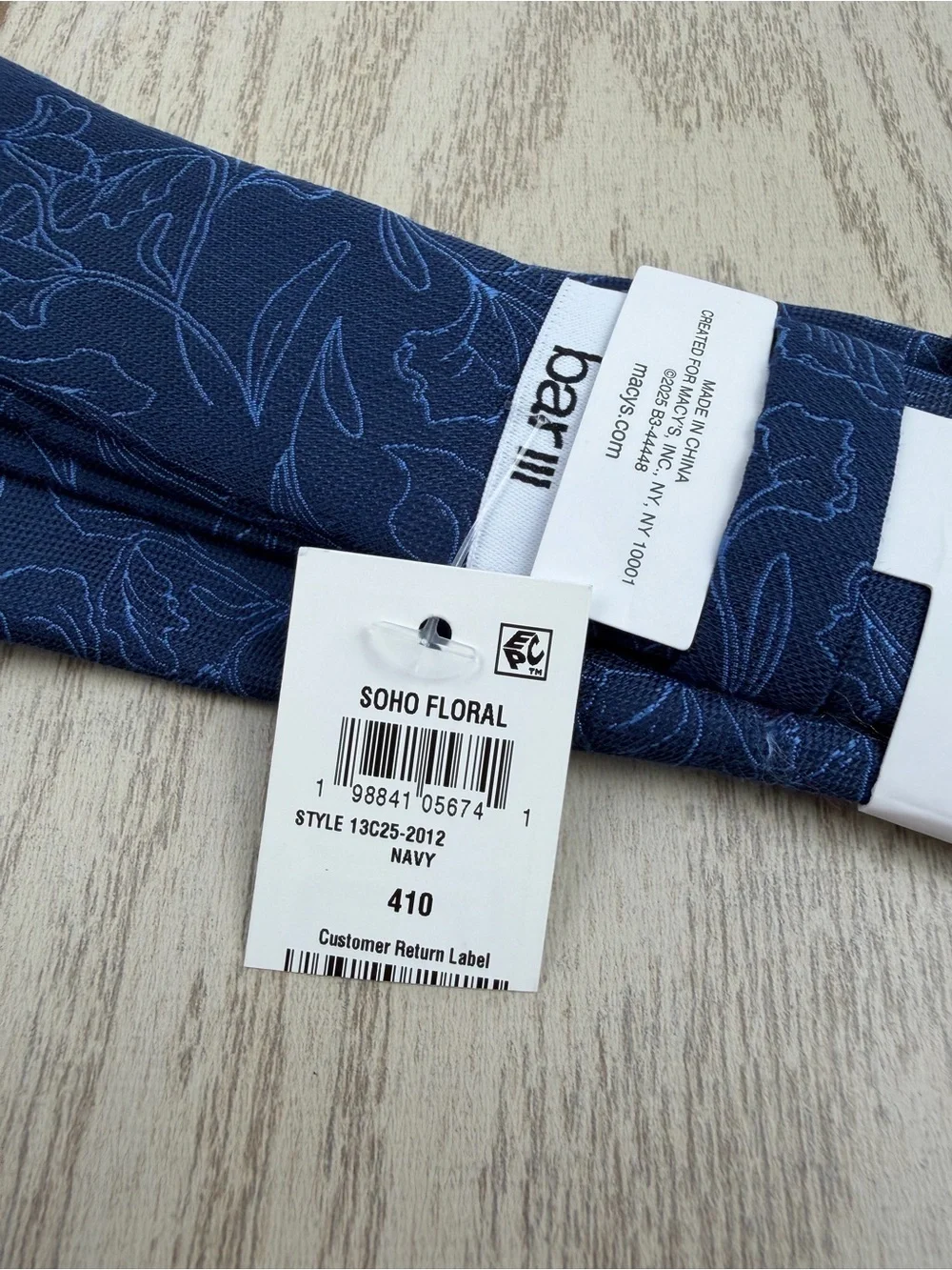 701 Bar III Men's Tie Soho Floral 410 Navy Blue $55 Polyester Skinny Slim